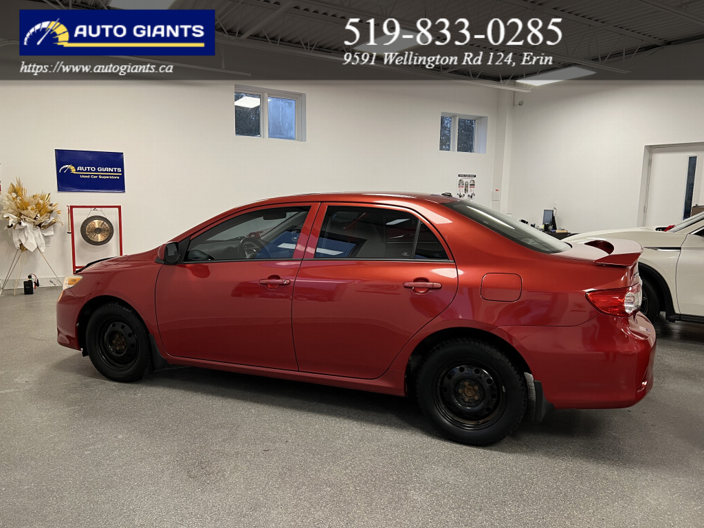 2013 Toyota Corolla | Auto Giants — thumbnail 4