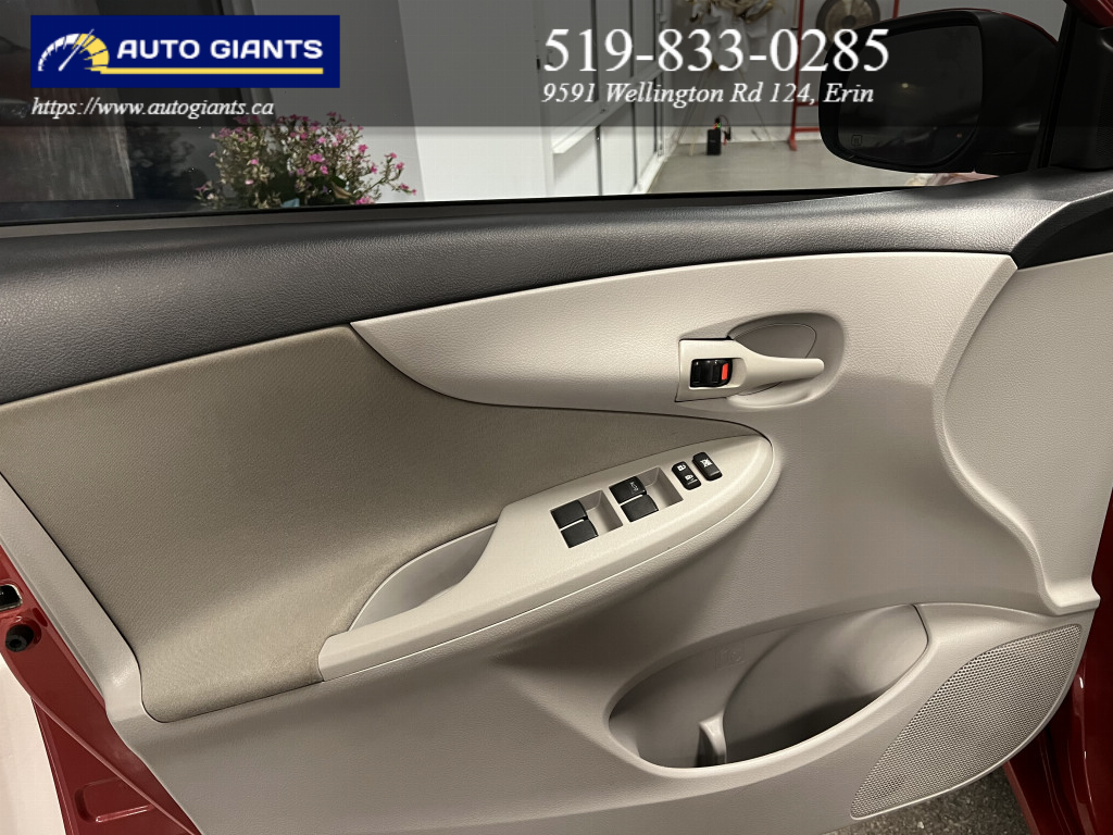 2013 Toyota Corolla | Auto Giants — thumbnail 17