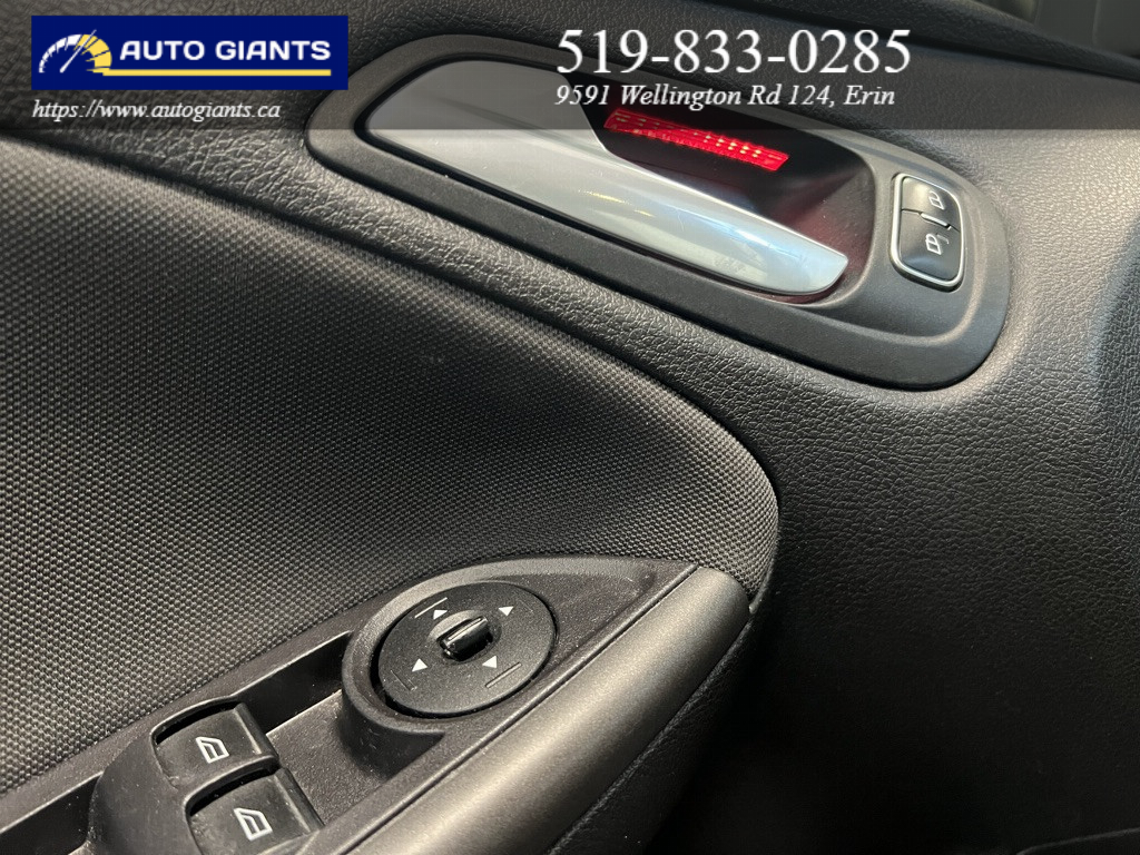 2016 Ford Focus | Auto Giants — thumbnail 14