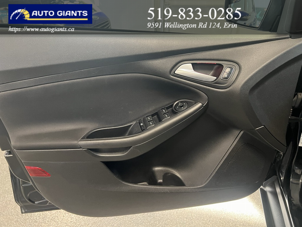 2016 Ford Focus | Auto Giants — thumbnail 13