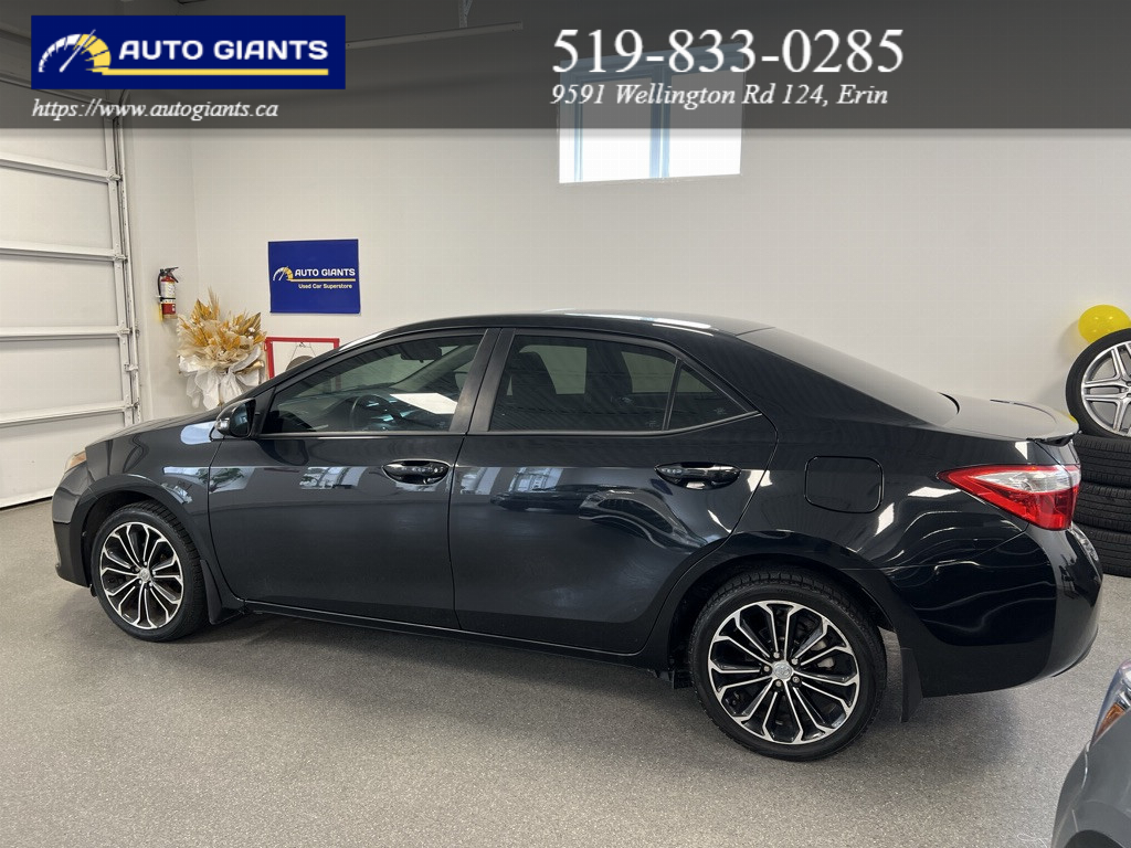 2015 Toyota Corolla | Auto Giants — thumbnail 5