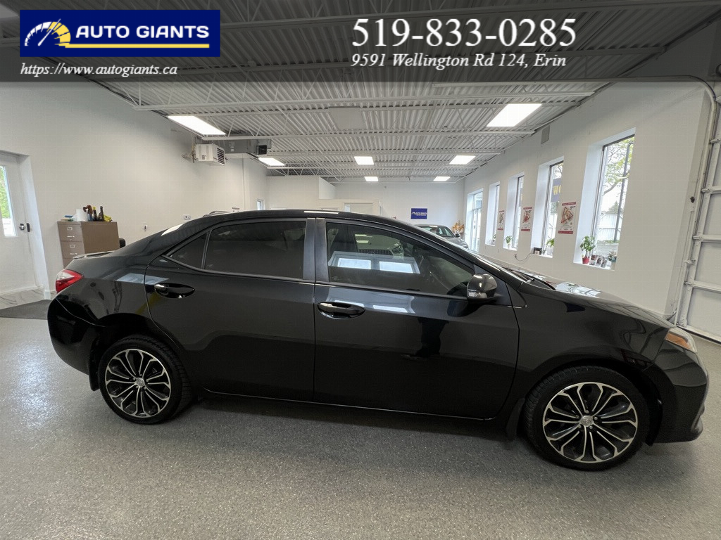 2015 Toyota Corolla | Auto Giants — thumbnail 12