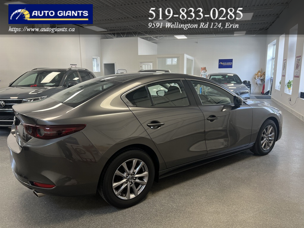 2021 Mazda MAZDA3 | Auto Giants — thumbnail 9