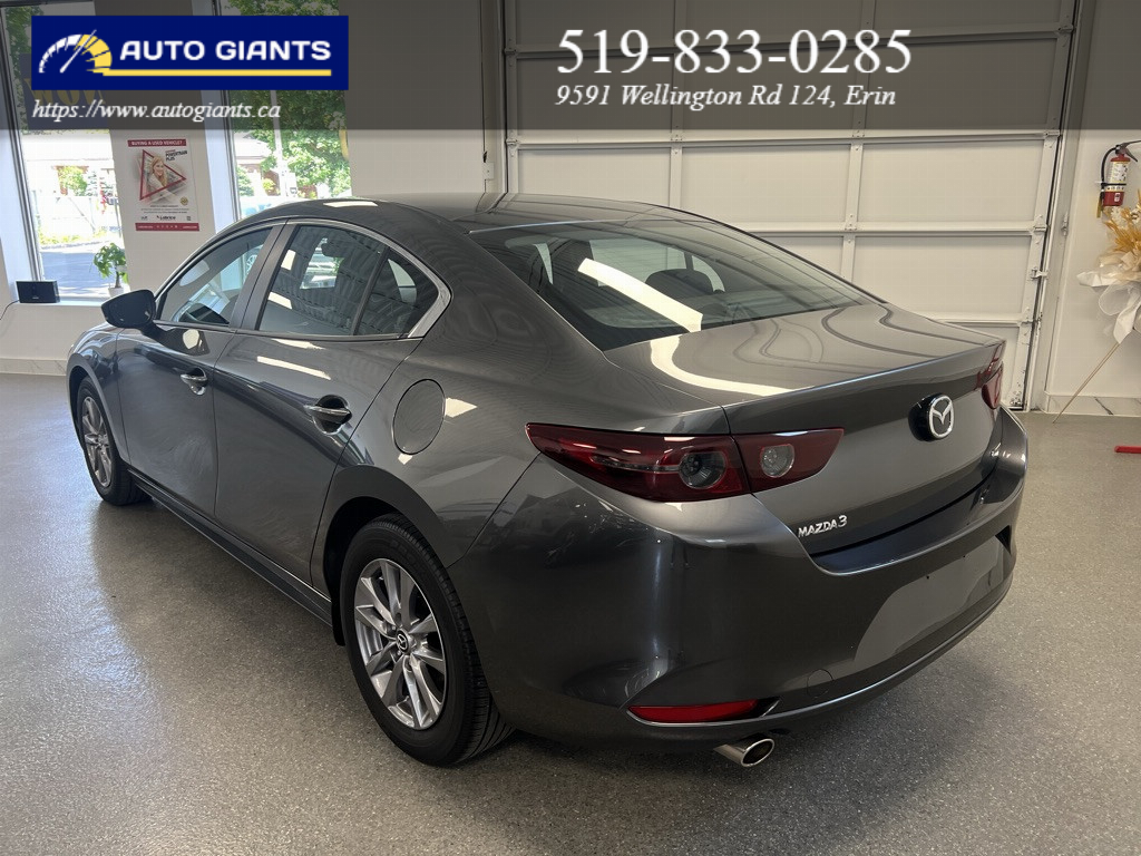 2021 Mazda MAZDA3 | Auto Giants — thumbnail 6