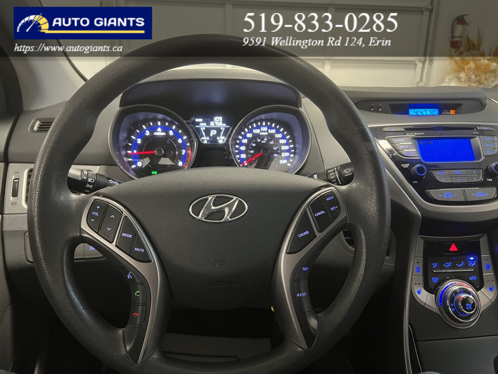 2013 Hyundai Elantra | Auto Giants — thumbnail 19