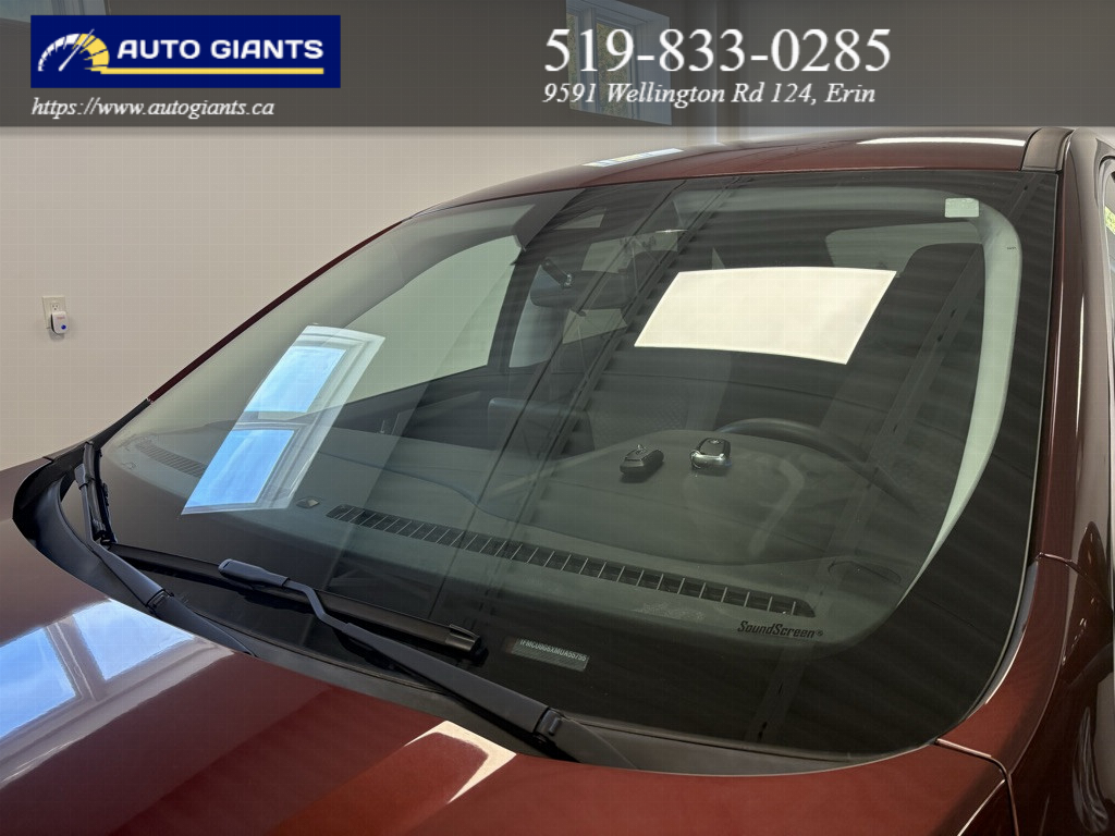 2021 Ford Escape | Auto Giants — thumbnail 35