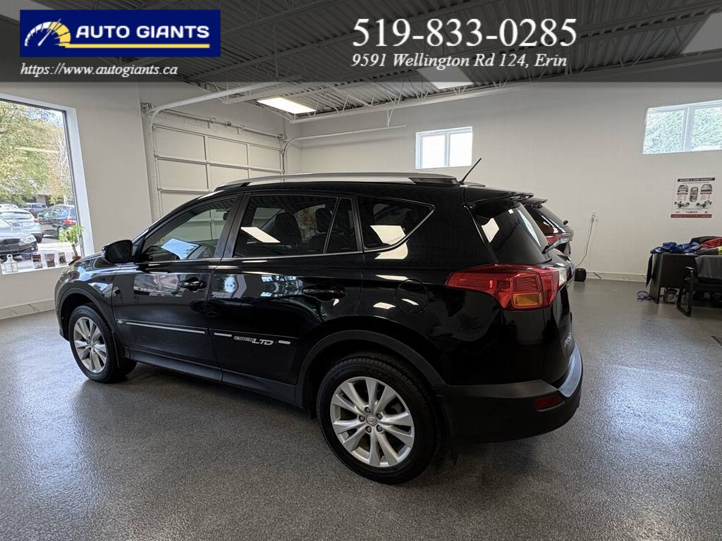 2015 Toyota RAV4 | Auto Giants — thumbnail 5