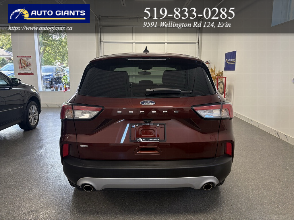 2021 Ford Escape | Auto Giants — thumbnail 8