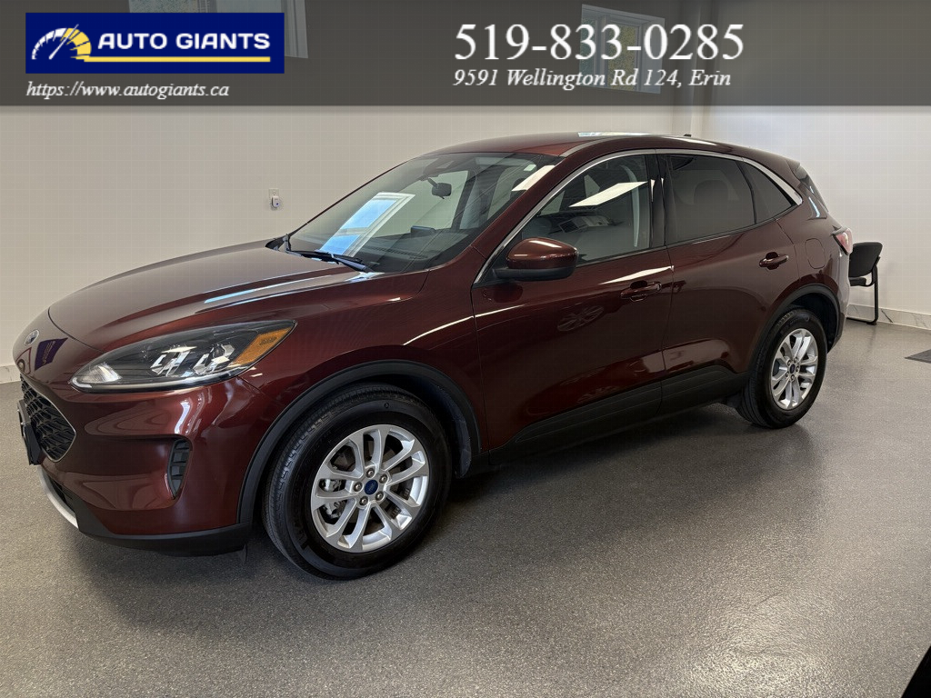 2021 Ford Escape | Auto Giants — thumbnail 3