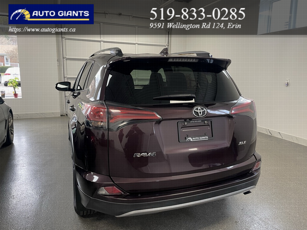 2017 Toyota RAV4 | Auto Giants — thumbnail 8