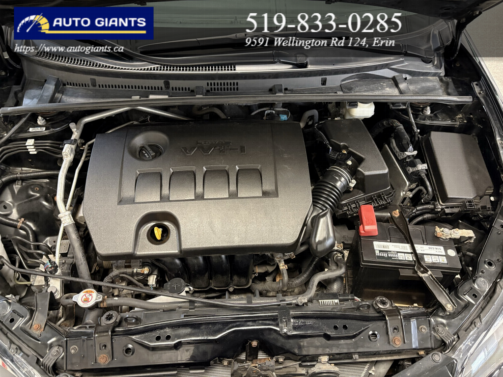 2018 Toyota Corolla | Auto Giants — thumbnail 32