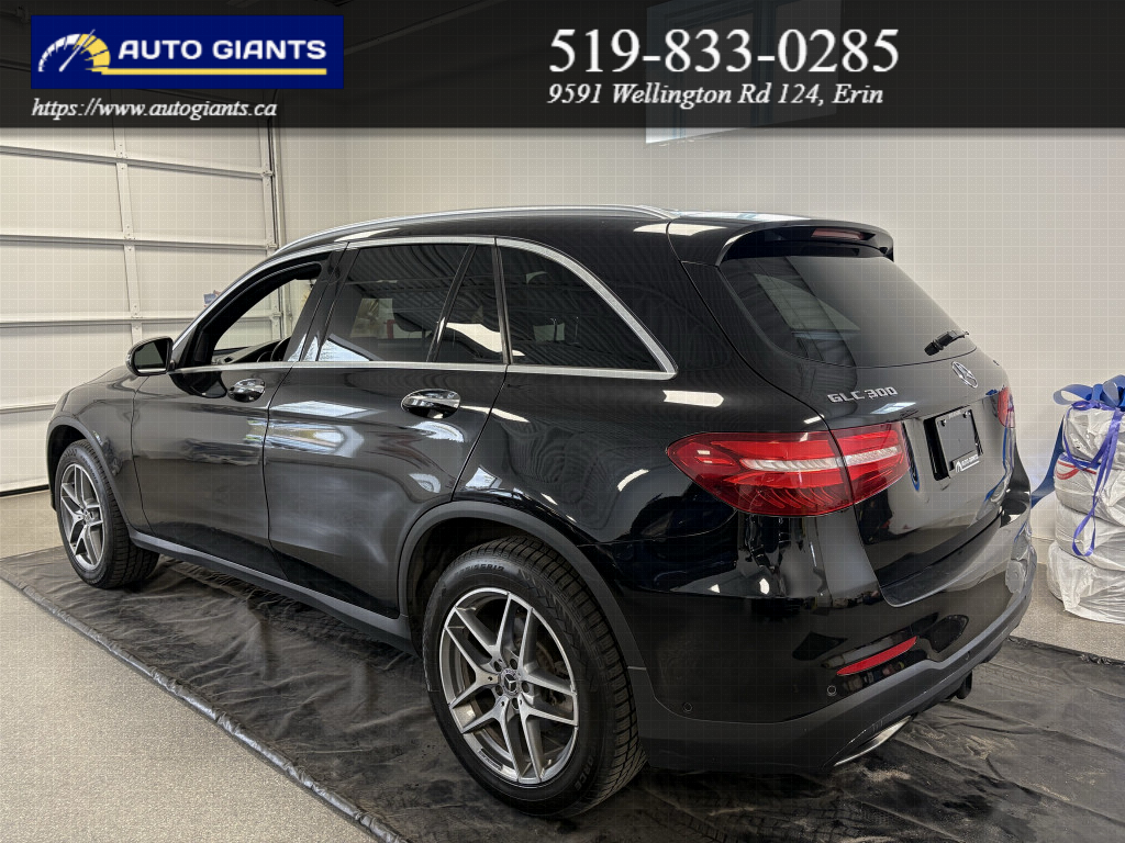 2019 Mercedes-Benz GLC300 4MATIC | Auto Giants — thumbnail 5