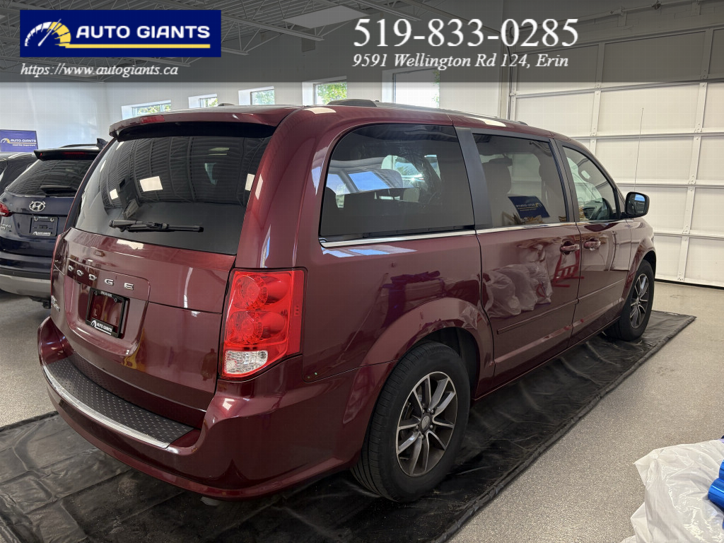2017 Dodge Grand Caravan | Auto Giants — thumbnail 11