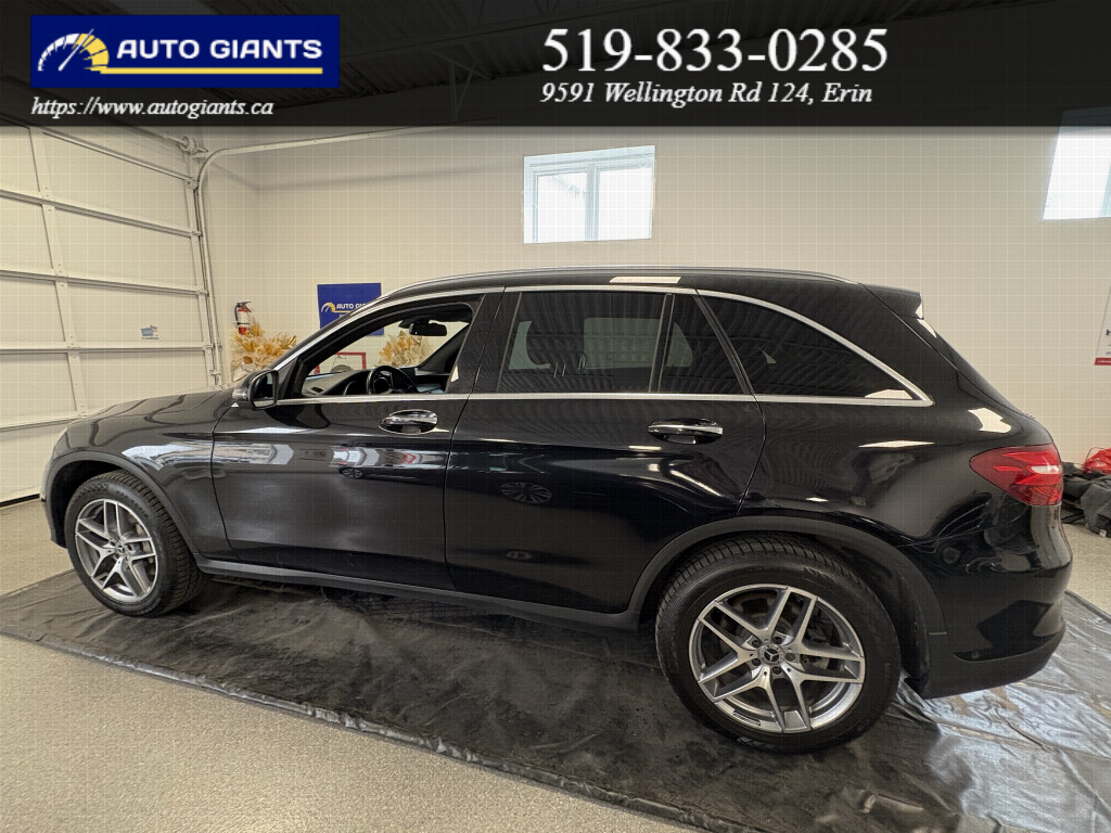 2019 Mercedes-Benz GLC300 4MATIC | Auto Giants — thumbnail 4