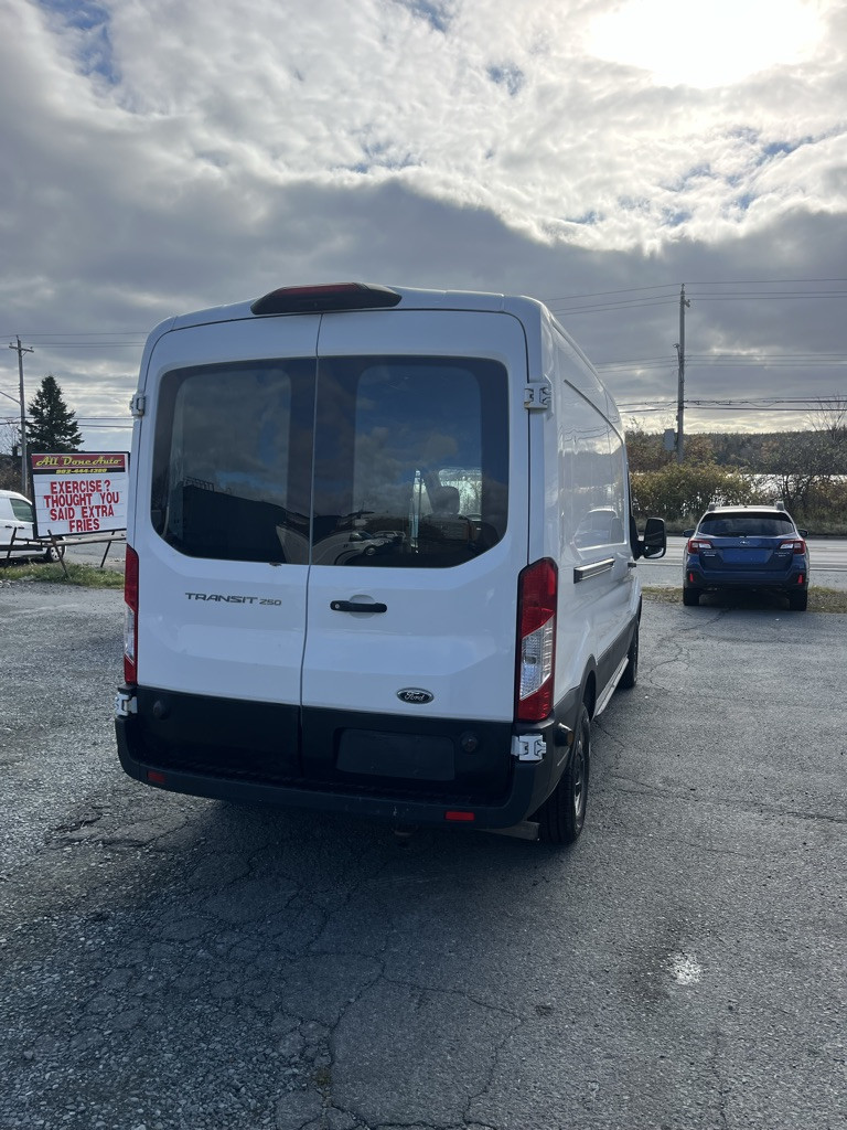 2020 Ford Transit Cargo Van