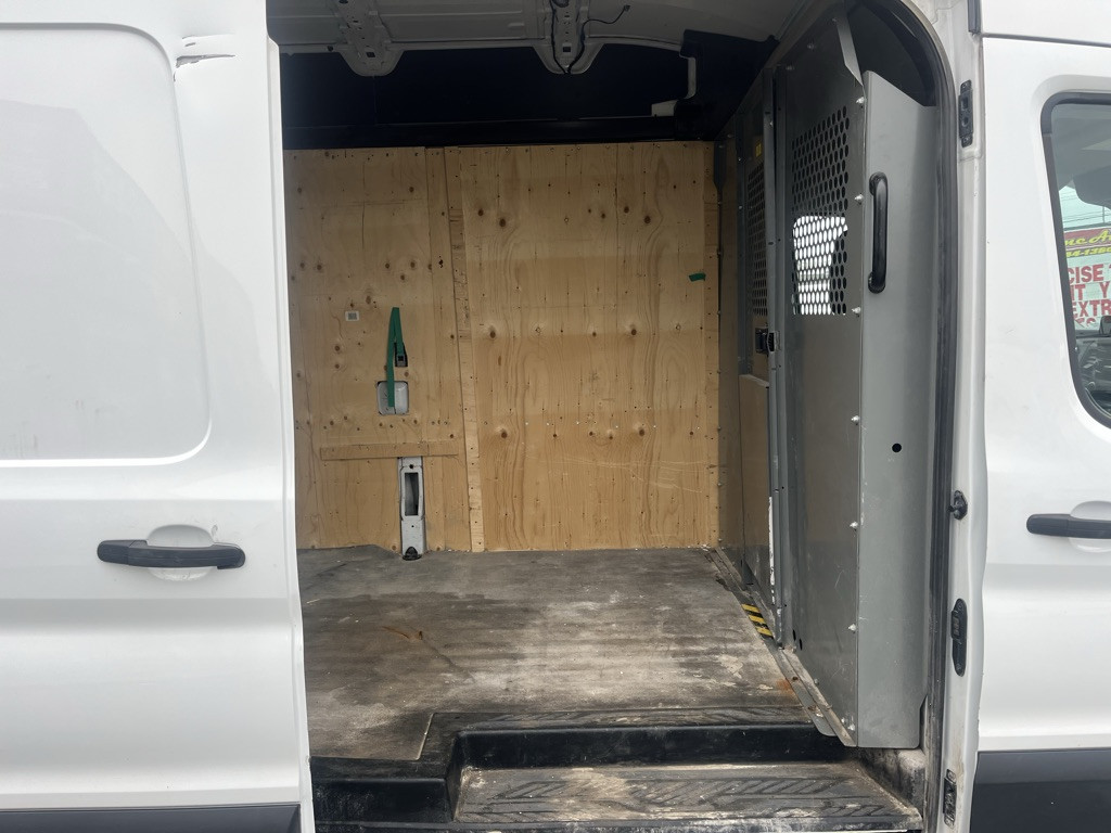 2020 Ford Transit Cargo Van