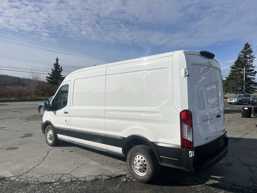 2023 Ford Transit Cargo Van