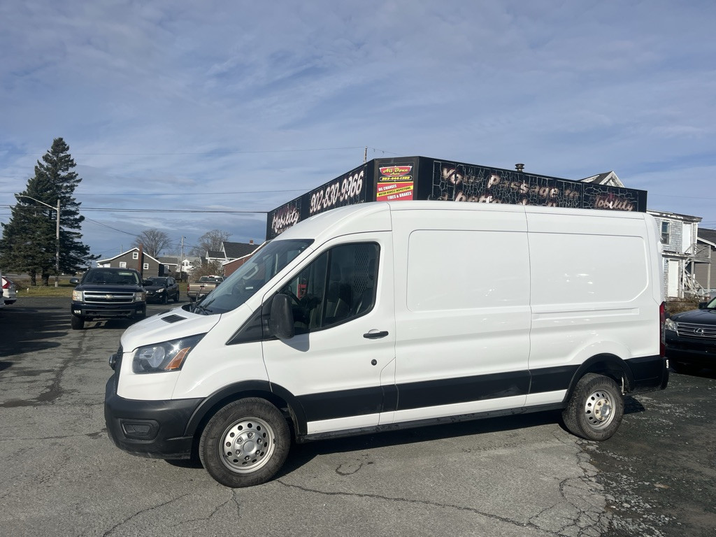 2023 Ford Transit Cargo Van