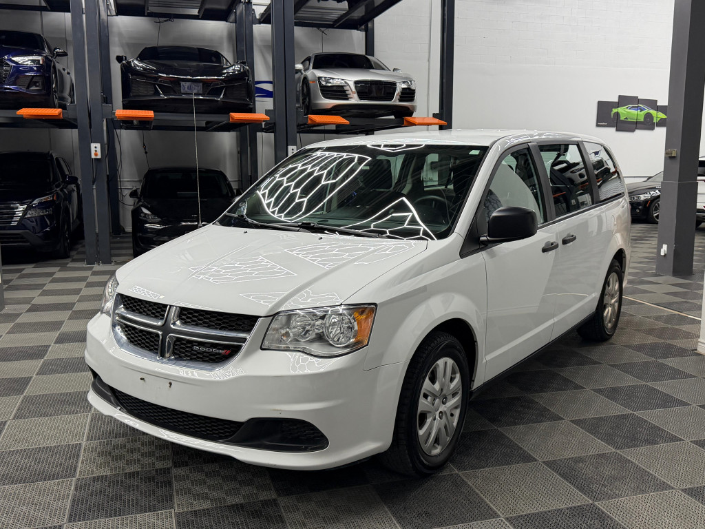 2020 Dodge Grand Caravan — dealer photo 1
