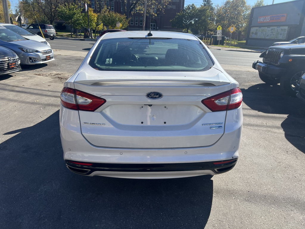 2016 Ford Fusion