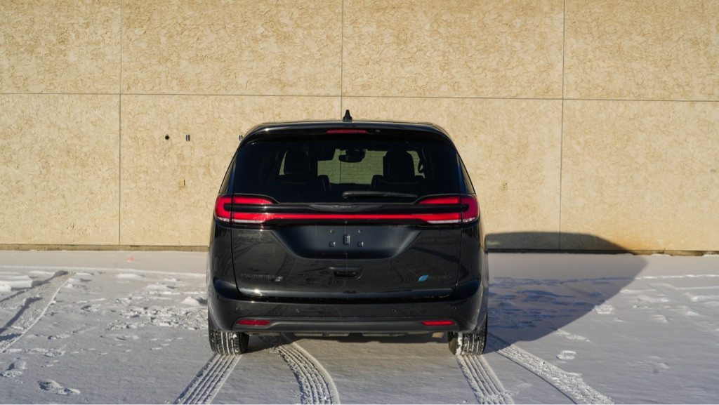 2022 Chrysler Pacifica Hybrid