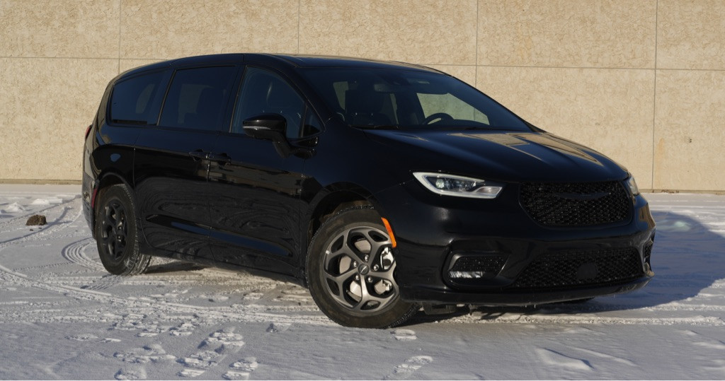 2022 Chrysler Pacifica Hybrid