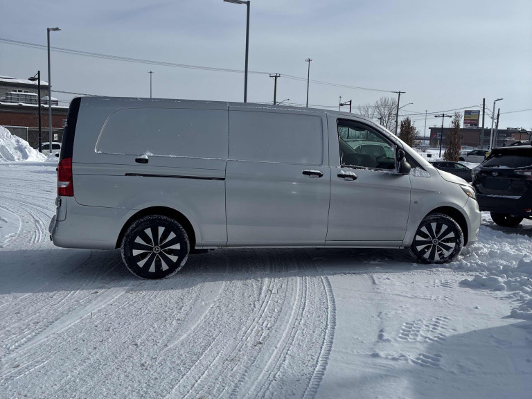 2022 Mercedes-Benz Metris