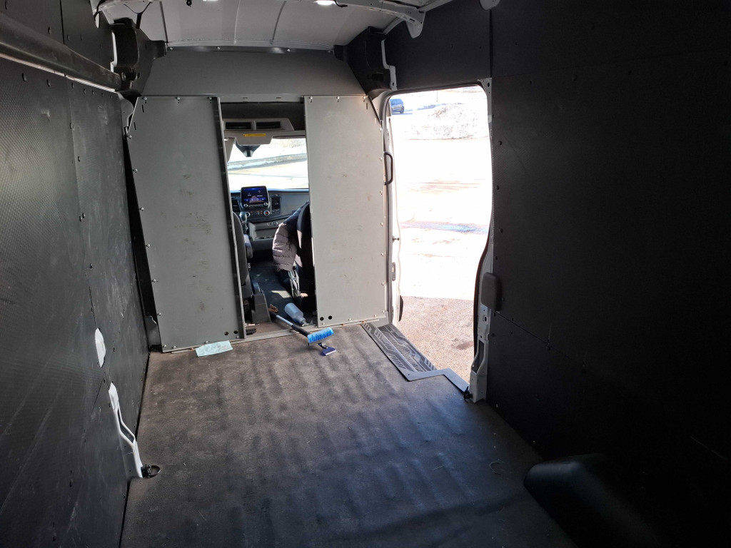 2020 Ford Transit Cargo Van