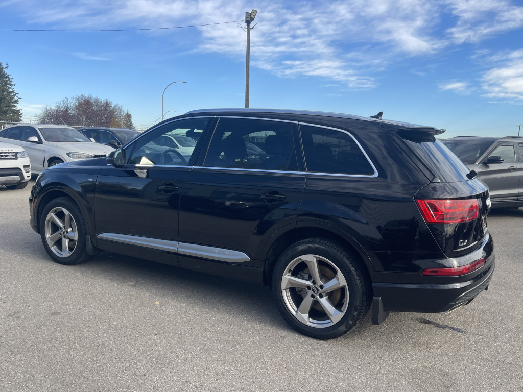 2018-Audi-Q7