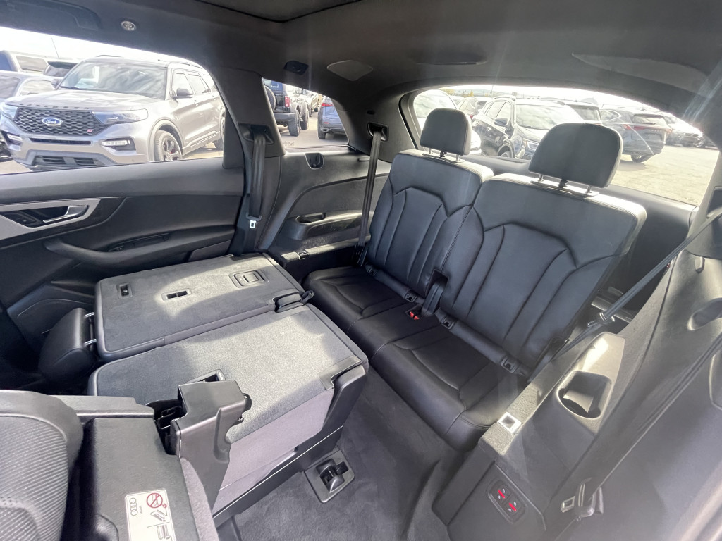 2018-Audi-Q7