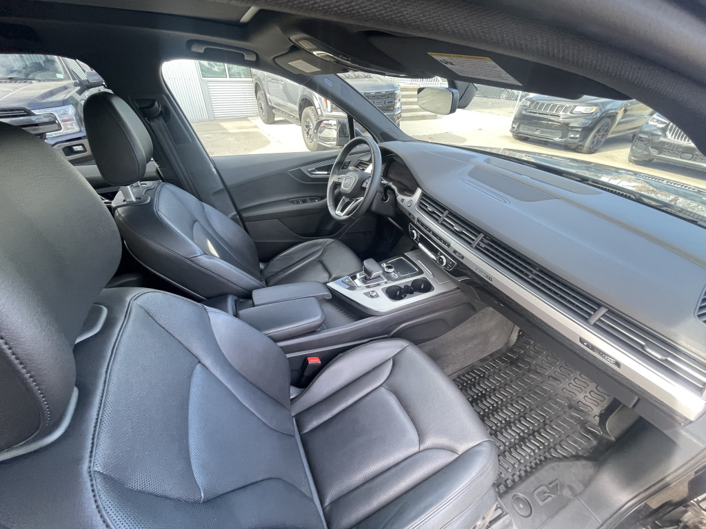 2018-Audi-Q7