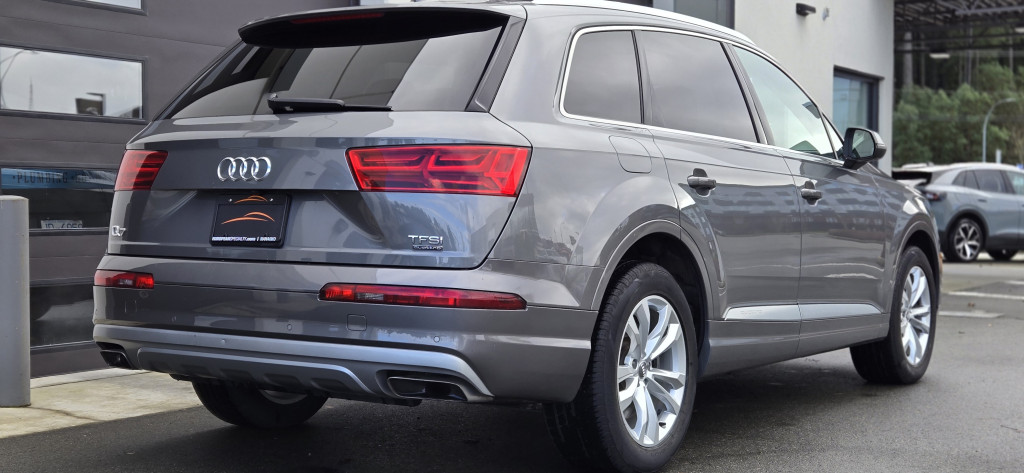 2018-Audi-Q7