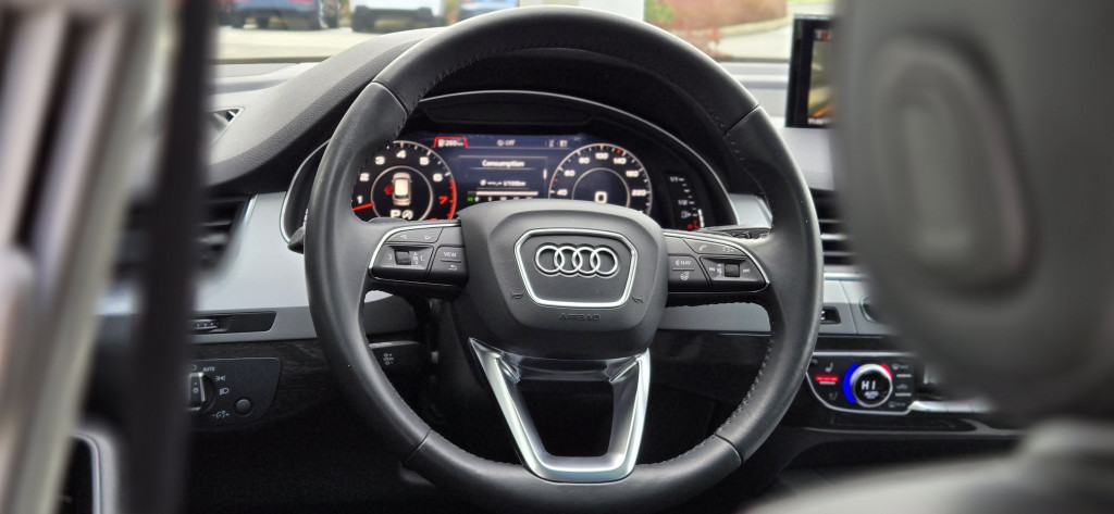 2018-Audi-Q7