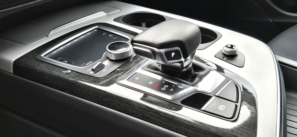 2018-Audi-Q7