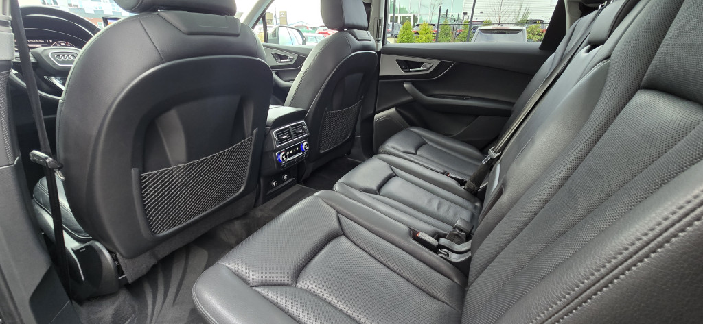 2018-Audi-Q7