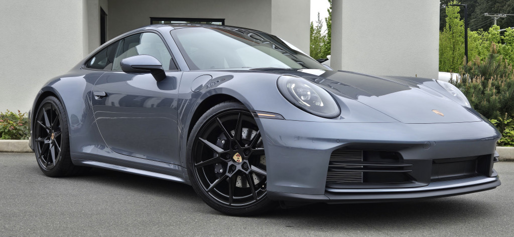 2025-Porsche-911