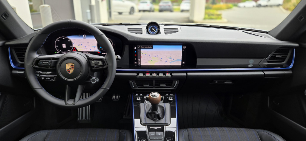 2025-Porsche-911