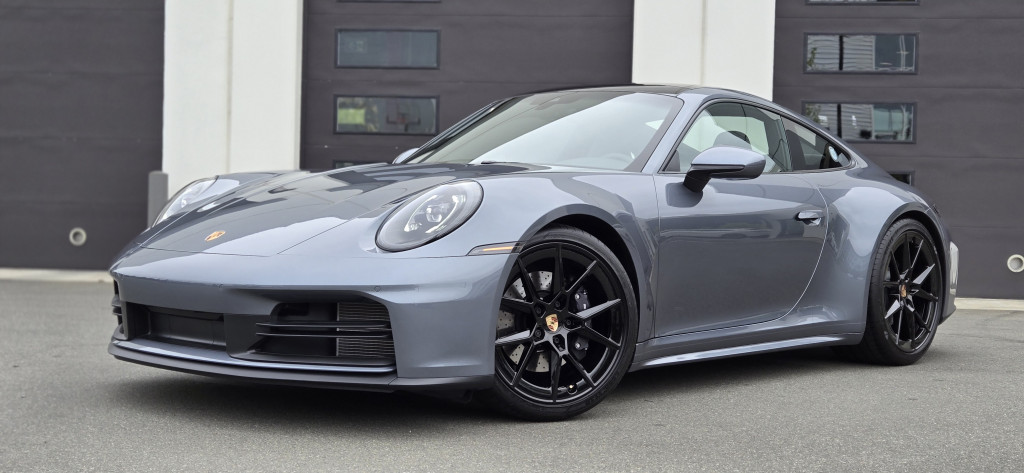 2025-Porsche-911