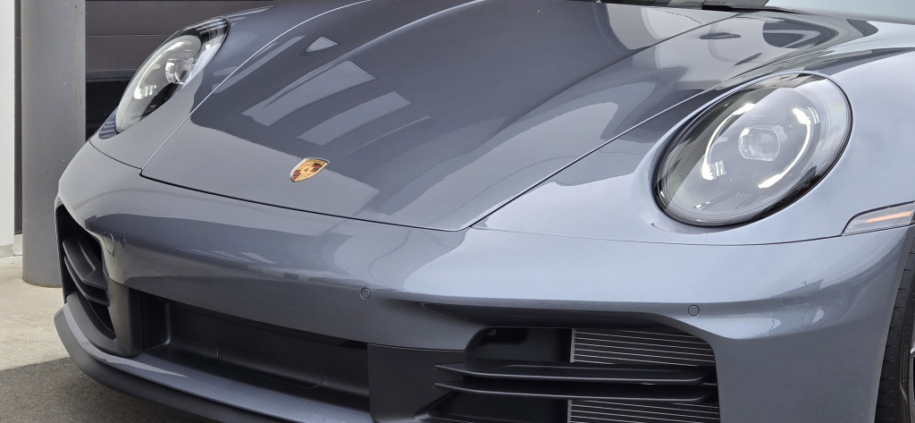 2025-Porsche-911