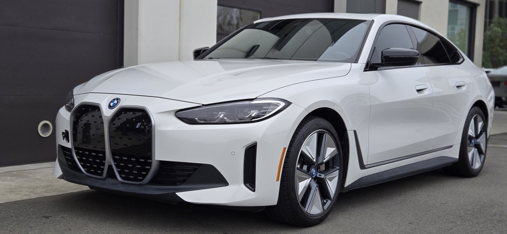 2023-BMW-i4