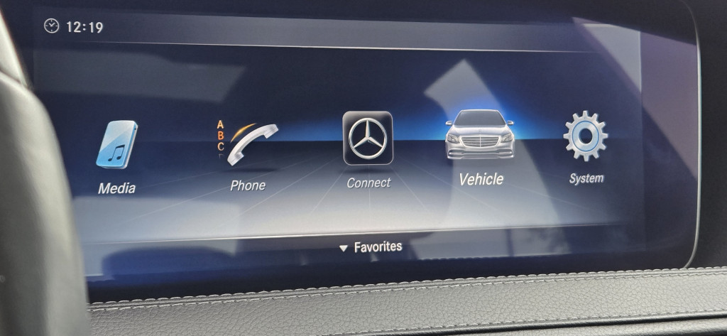 2018-Mercedes-Benz-S-Class