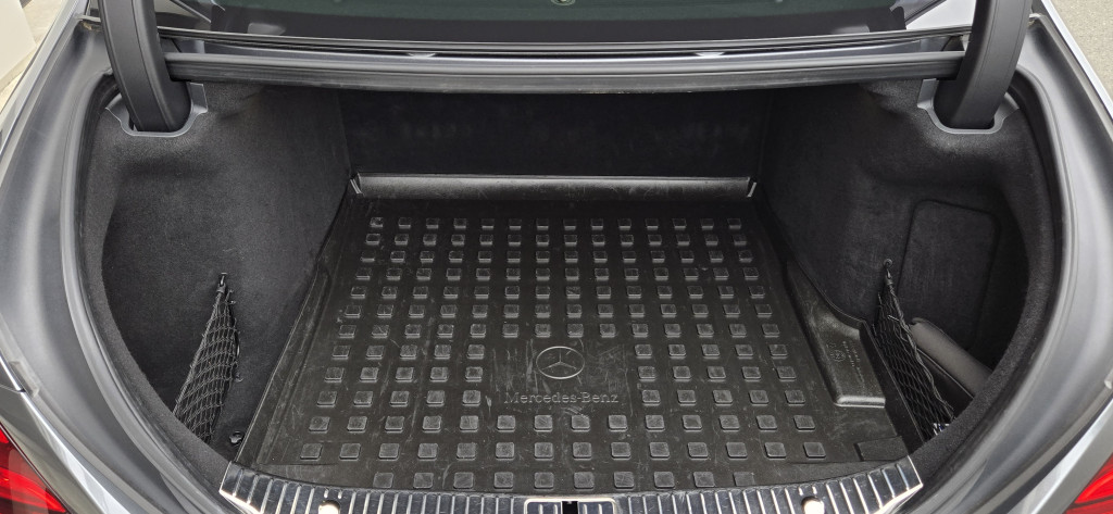 2018-Mercedes-Benz-S-Class