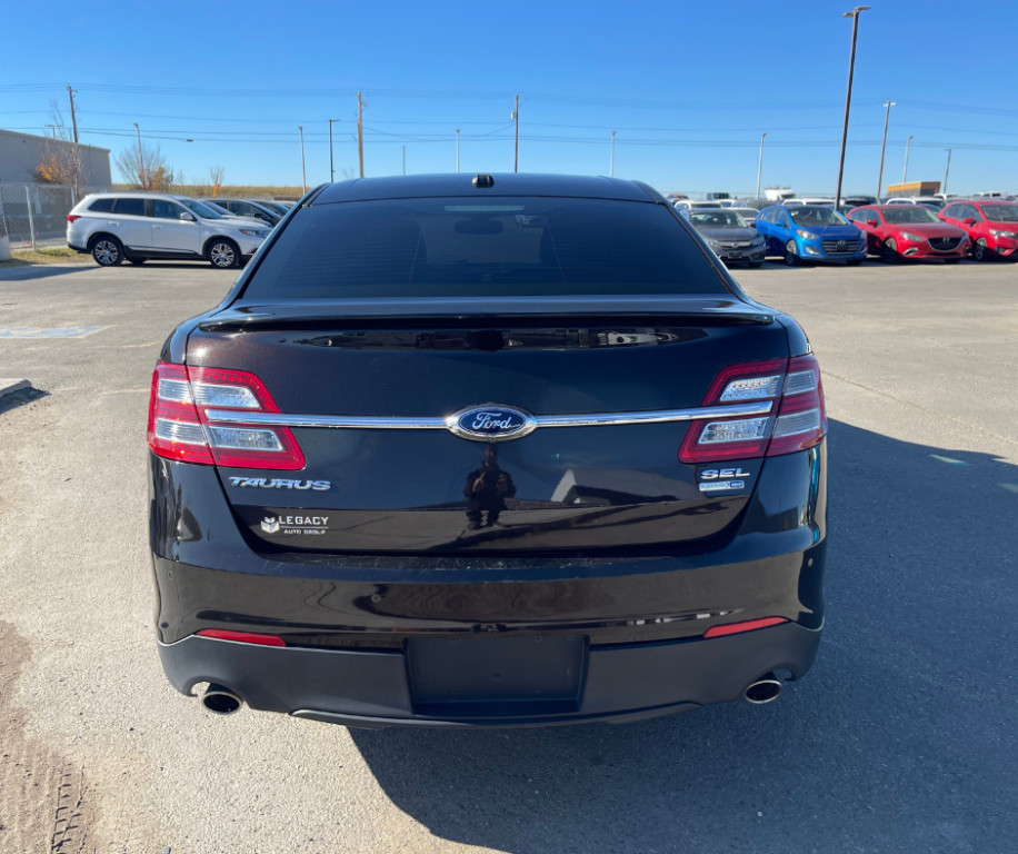 2013 Ford Taurus
