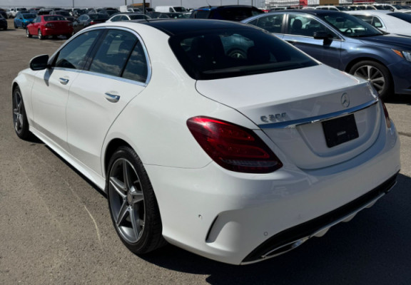 2016 Mercedes-Benz C-Class