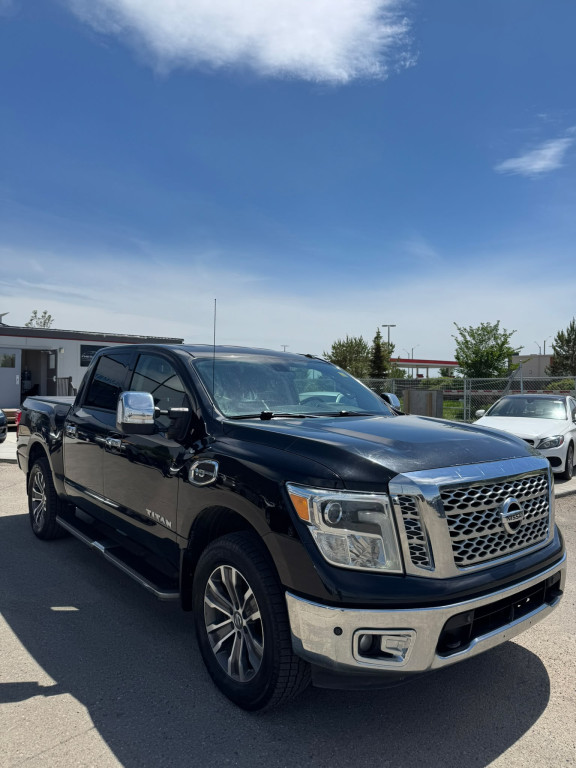 2017 Nissan Titan