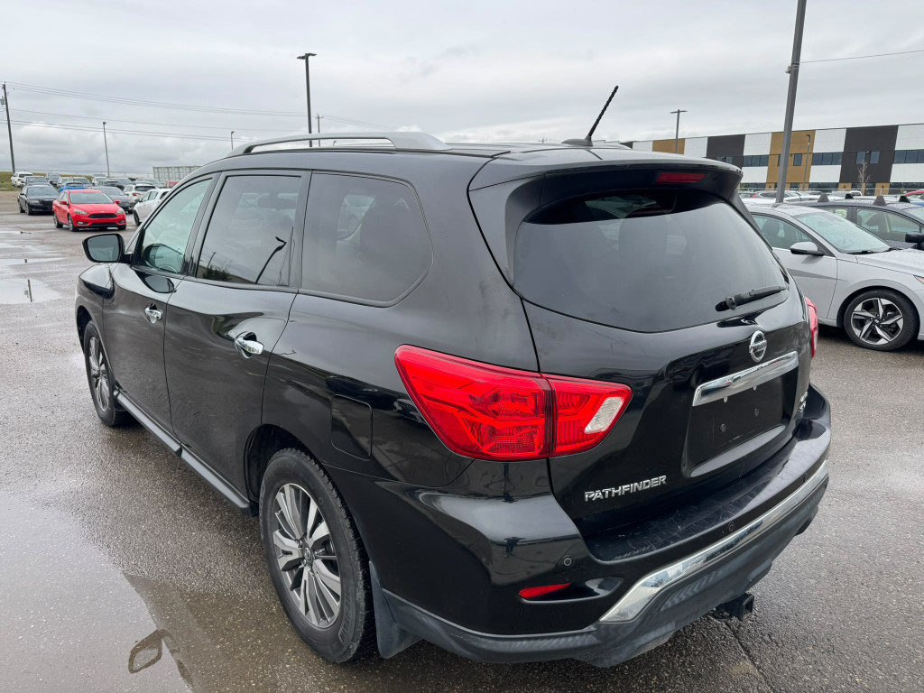 2018 Nissan Pathfinder