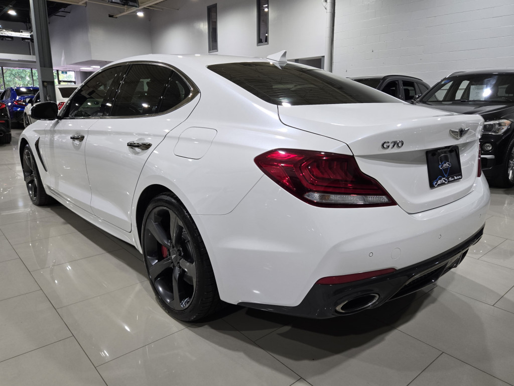 2020 Genesis G70