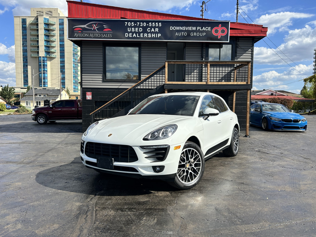 2015 Porsche Macan