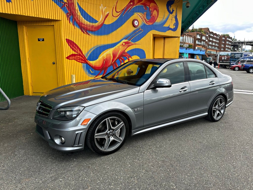 2009 Mercedes-Benz C63 AMG