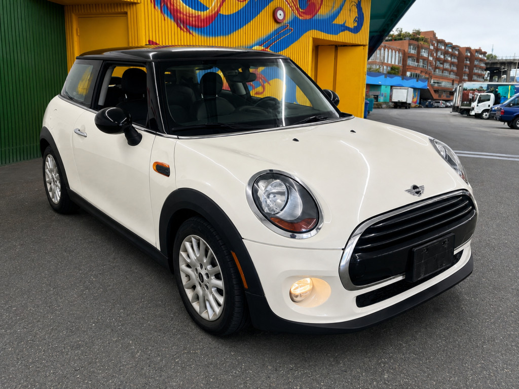 2016 MINI Cooper